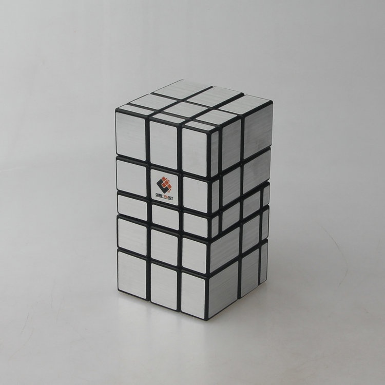 Thang Dây Nhiều Lớp Màu Sắc Đa Dạng Bộ 2 Khối Rubik Tráng Gương Màu Đen / Bạc Kèm 2 Miếng Dán