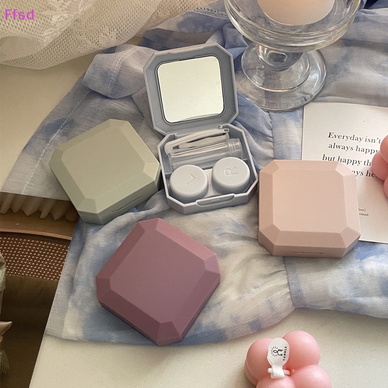 {Ffsd} Hộp Đựng Kính Áp Tròng Di Động Màu Kẹo Trơn Kèm Gậy Hút Chân Không Dùng Khi Đi Du Lịch * Bán Chạy