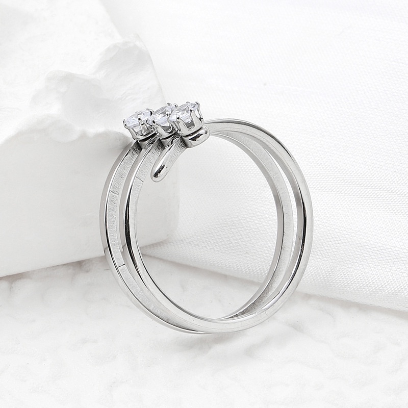 Nhẫn Thép Titan Ba Lớp Đính Đá Zircon Thời Trang Mới Cho Nữ