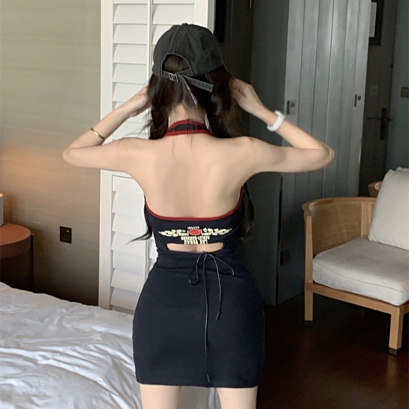 Đầm Ôm Hai Dây Phong Cách Hàn Quốc Quyến Rũ Dành Cho Nữ