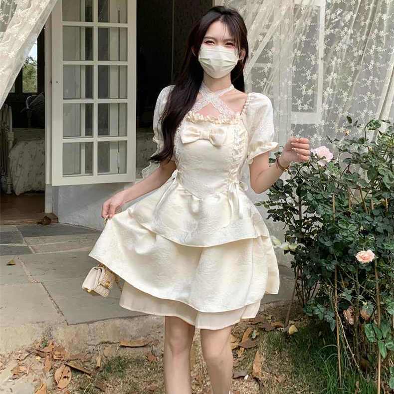 Đầm Chữ A Đính Nơ Phong Cách Nhẹ Nhàng Phong Cách Mới