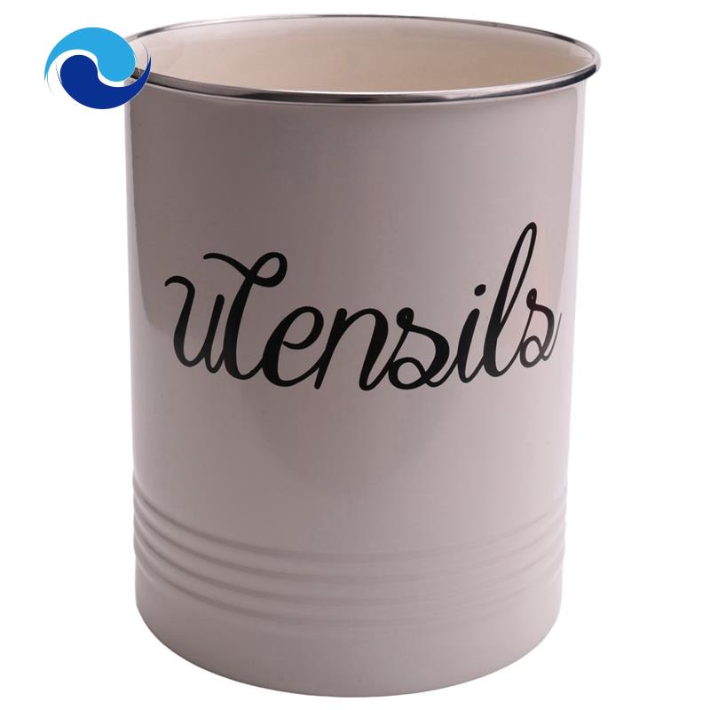 Giá Đỡ Đồ Dùng Nhà Bếp Màu Đen Phong Cách Cổ Điển