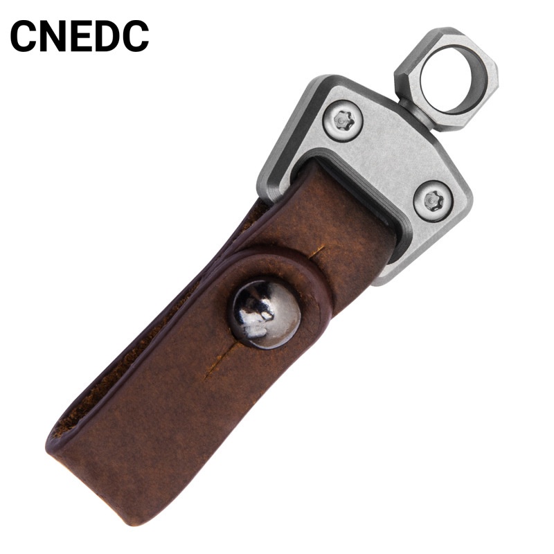 Móc Khóa Xe Hơi Bằng Hợp Kim Titan Thiết Kế Đơn Giản