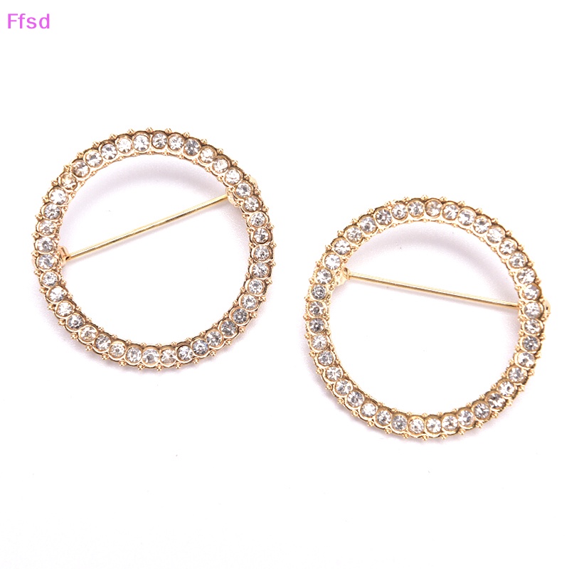 Giá Đỡ Kẹp Pha Lê Tròn Đơn Giản Cho Nữ