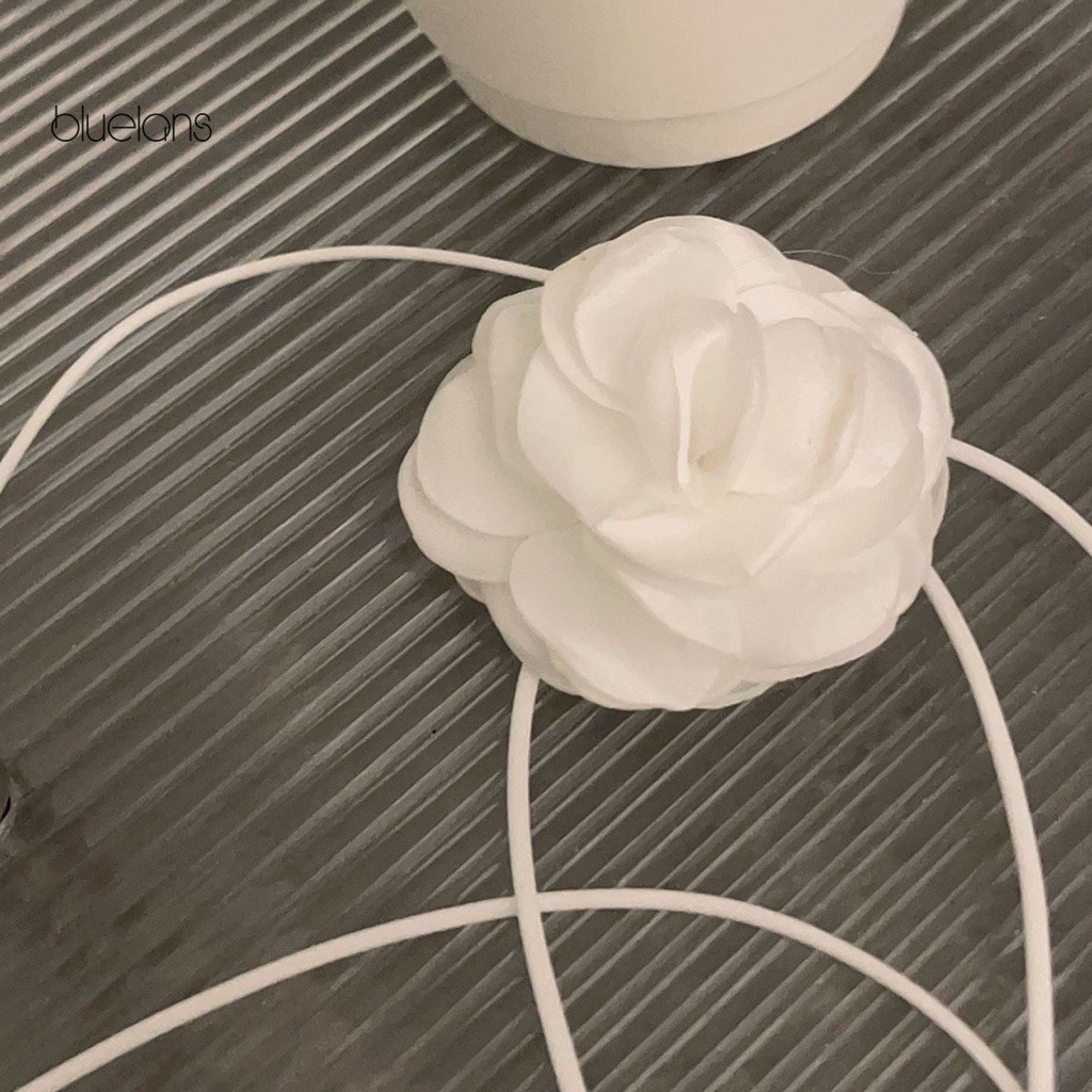 Vòng Cổ Choker Họa Tiết Hoa Hồng 3D Màu Trắng Đen Thanh Lịch Có Thể Điều Chỉnh