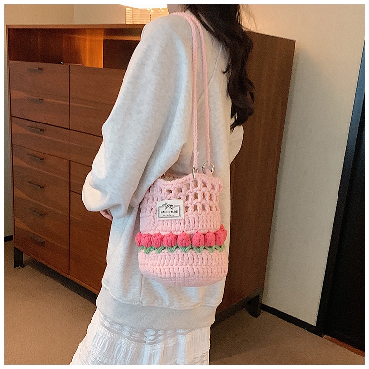 Túi Đeo Chéo Đan Len Hình Hoa Tulip Thời Trang Cho Nữ