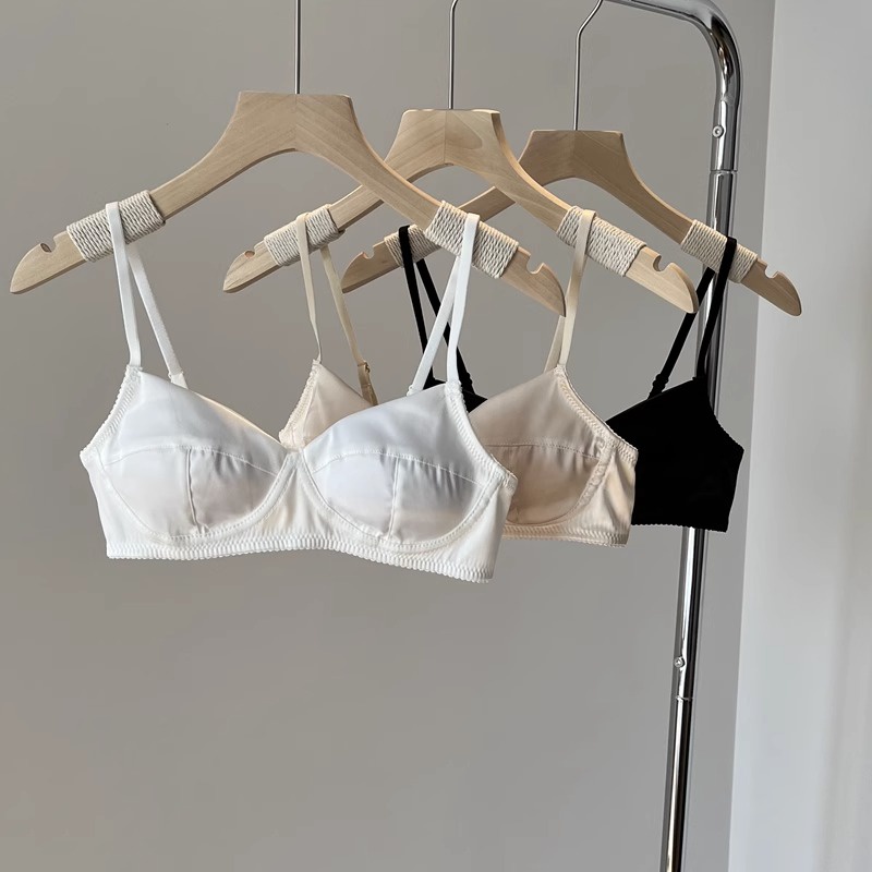 Áo Bra Không Gọng 3 / 4 Nâng Ngực Gợi Cảm Cho Nữ