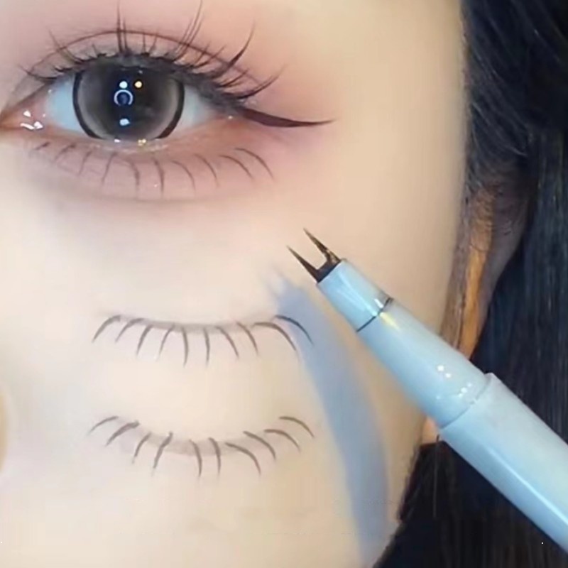 Bút Kẻ Mắt 0.05mm Siêu Mượt Không Dễ Phai Chống Thấm Nước Và Mồ Hôi