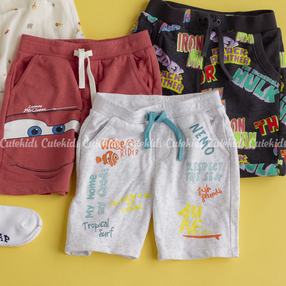 Quần short da cá bé trai Mc Queen TQXK