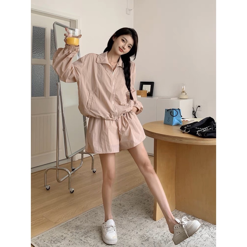 Áo khoác gió dù nữ dáng croptop túi xỏ ngang trơn phối dây 2 lớp bên trong lót gió lụa MA088