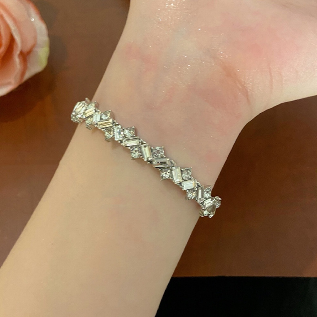 2023 vòng tay bạc rhinestone mới mùa thu đơn giản cô gái vòng tay phụ kiện