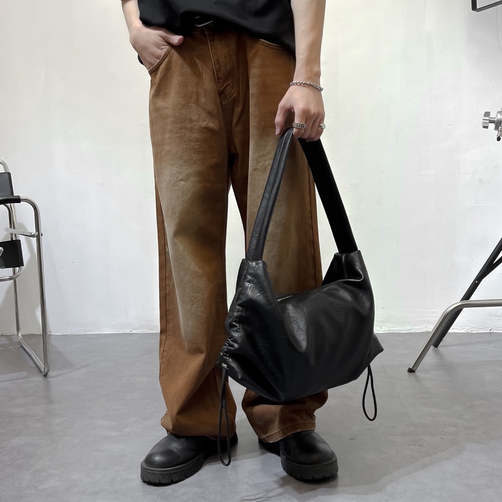 Túi chéo da unisex cao cấp BL01854 by COCCACH