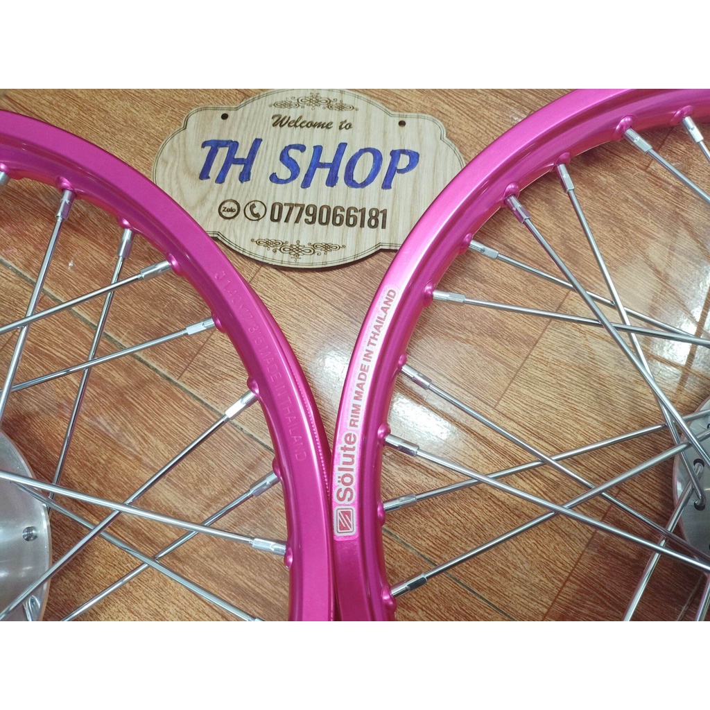 BÁNH CĂM EXCITER 150 HOẶC EXCITER 155 ĐÙM MẠ CRÔM NIỀNG NHÔM DALE SOLUTE MÀU HỒNG  THÁI LAN ĐÃ RÚT CĂM SẴN