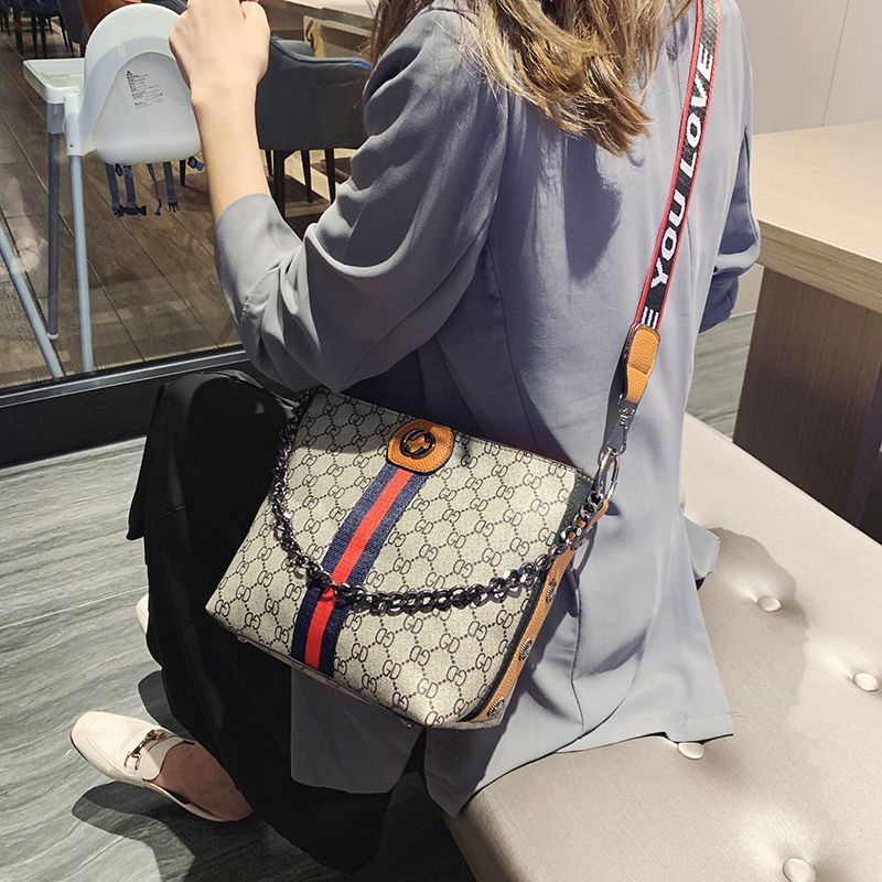 Túi Xách Da Đeo Vai Sức Chứa Lớn Thời Trang Dành Cho Nữ