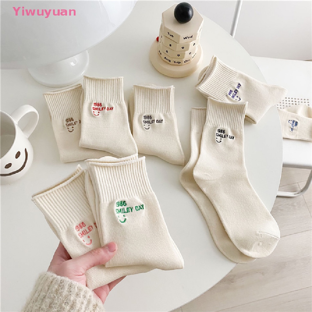 < Yiwuyuan > Vớ Ống Lửng Thêu Hình Mặt Cười Phong Cách Đại Học Janpaese Màu Trắng Mùa Xuân Mới