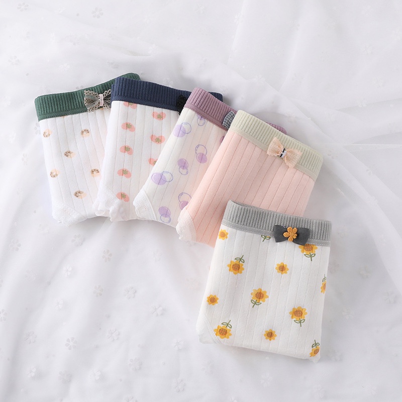 Quần Lót Cotton Nguyên Chất Kháng Khuẩn Lưng Vừa Họa Tiết Hoa Phong Cách Nhật Bản Cho Nữ