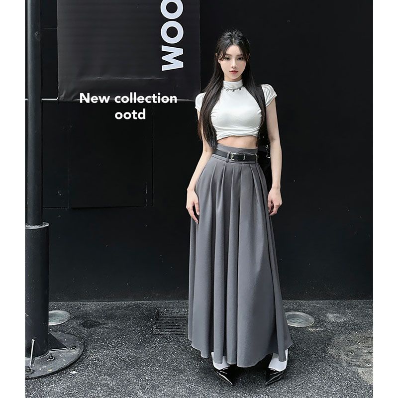 Bán Chạy✨Bộ Áo Lửng Dáng Ôm Phối Chân Váy Dài Lưng Cao Thời Trang Mùa Hè Hàng Mới Dành Cho Bạn Nữ