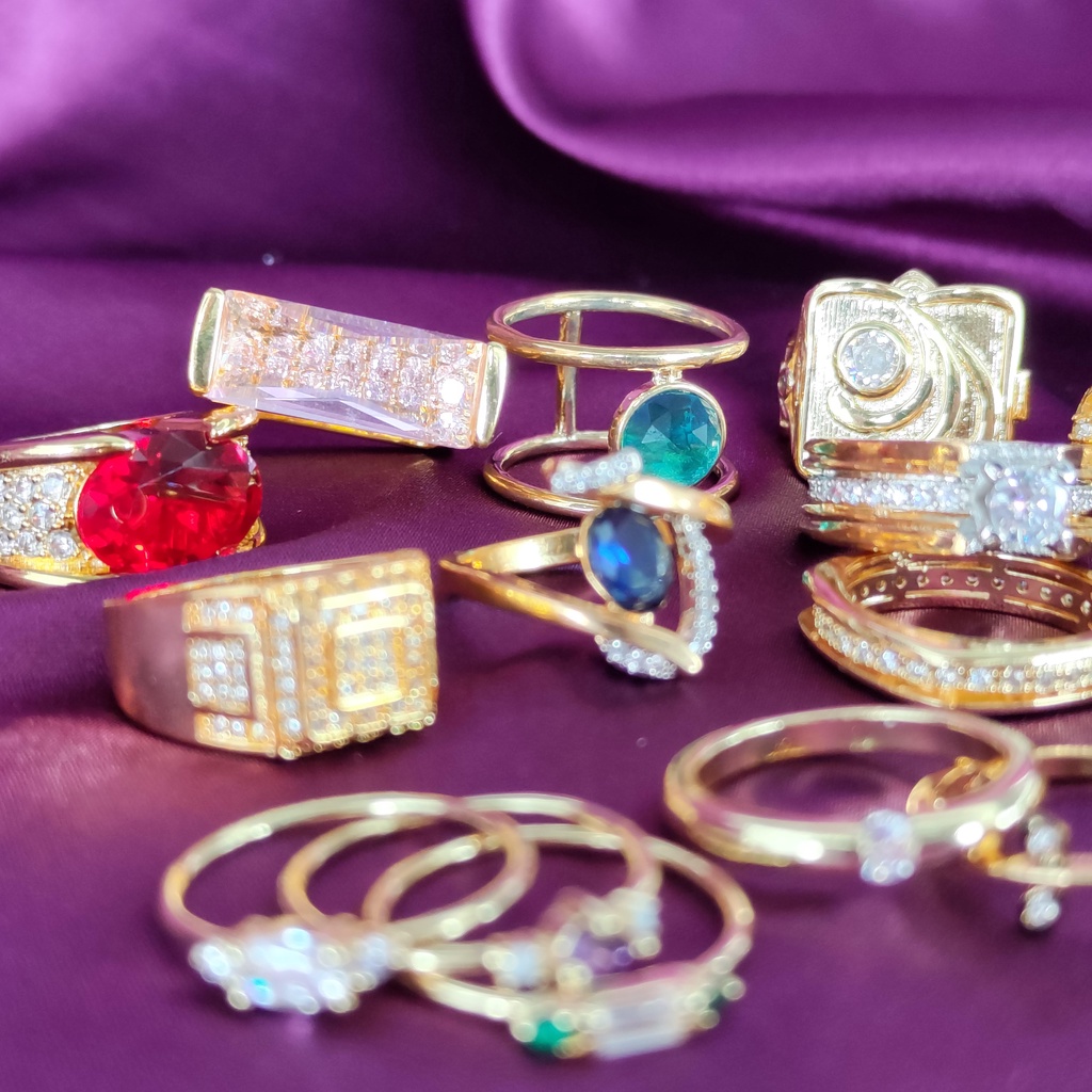 Ốp Điện Thoại Thời Trang Cho A7 A7 | Nhẫn Mạ Vàng 18K Đính Đá Zircon Cỡ Nhỏ FL4 Không Phai Màu Thời Gian Dài