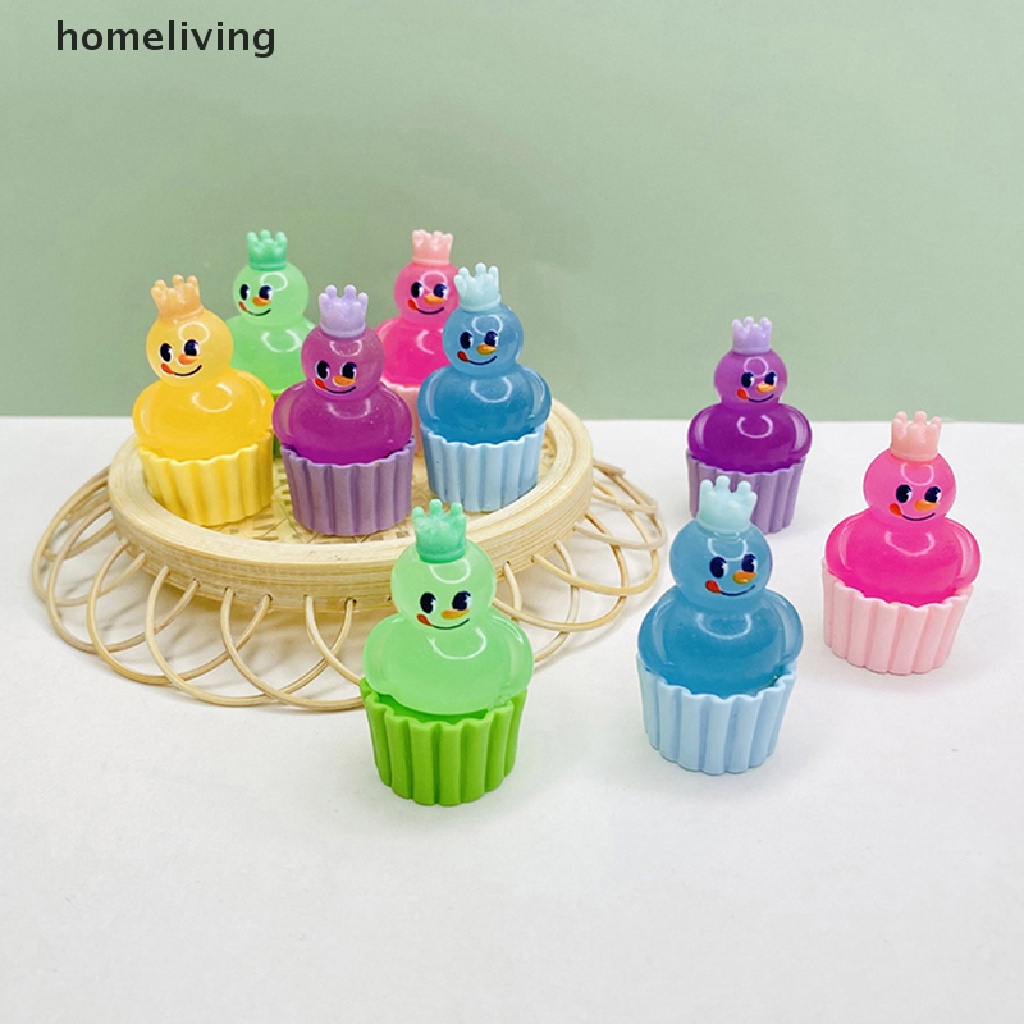 Set 2 Ly Bánh Kem Mini Bằng Nhựa Resin Dạ Quang Hình Người Tuyết Hoạt Hình Dễ Thương