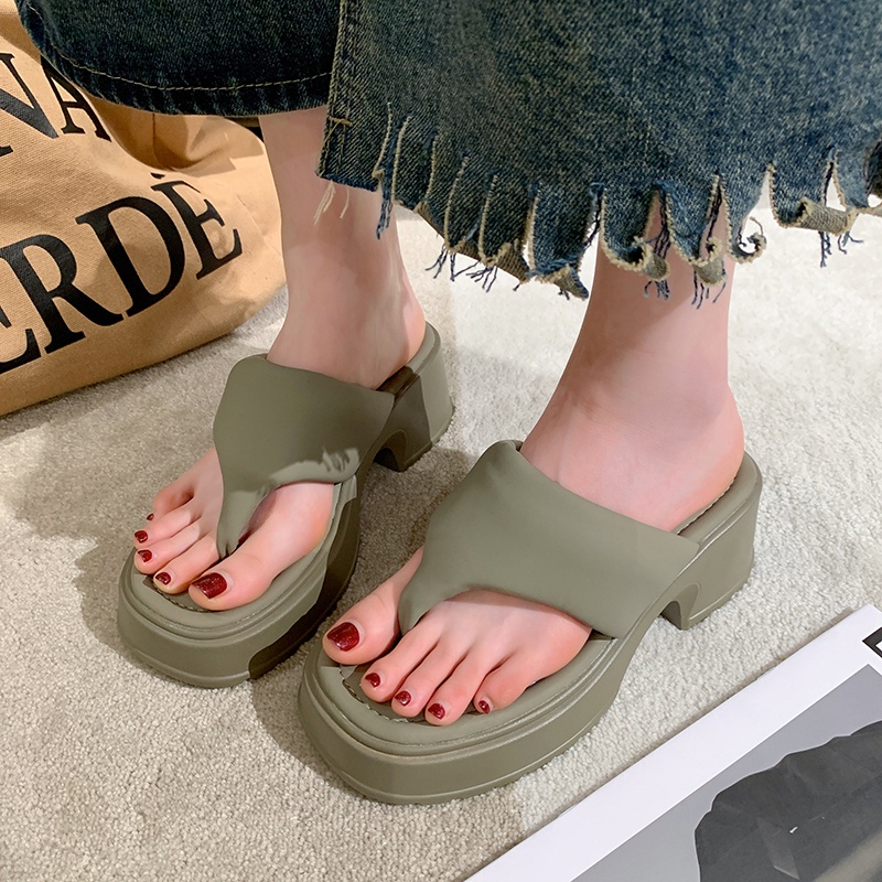 Kisstyle Dép Sandal Đế Dày Mũi Tròn Màu Trơn Mềm Mại Thoải Mái Thời Trang Đi Biển Cho Nữ