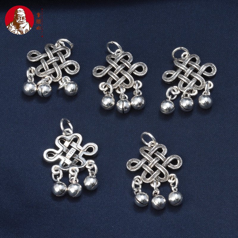 Mặt Dây Chuyền Bạc S925 Hình Núm Tua Trung Hoa Cổ Điển