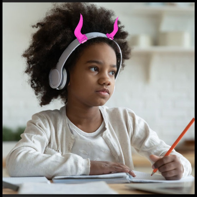 Zevaret Phụ Kiện Trang Trí Tai Nghe Bluetooth Bằng Silicon Hình Sừng Ox Dễ Thương