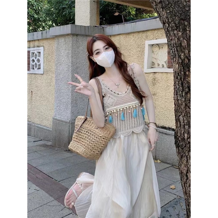 Bộ Áo Sơ Mi Tay Dài Chống Nắng Phối Áo Hai Dây Viền Rỗng + Chân Váy Thời Trang 2023 5.14