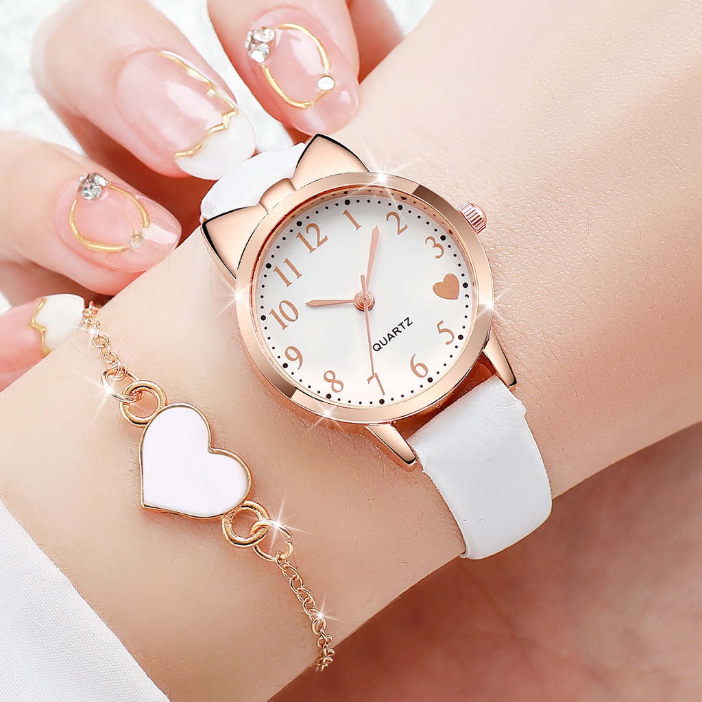 Đồng Hồ Đeo Tay Dây Da Mặt Trái Tim Thời Trang Dành Cho Nữ