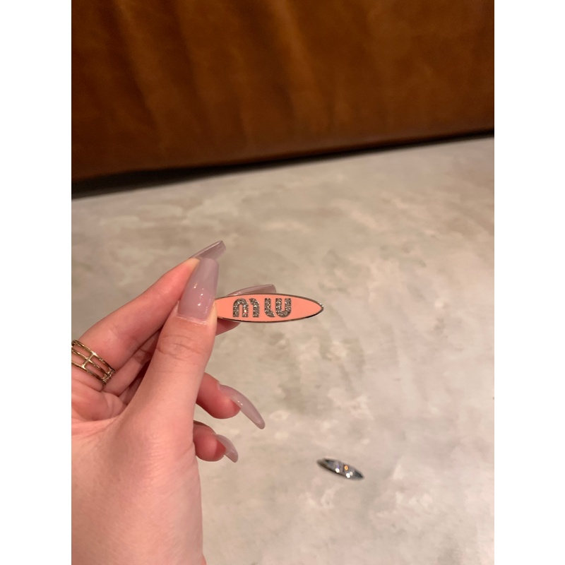 Kẹp Tóc Mỏ Vịt Hình Oval Đính Đá Lấp Lánh Hai Màu Dễ Thương