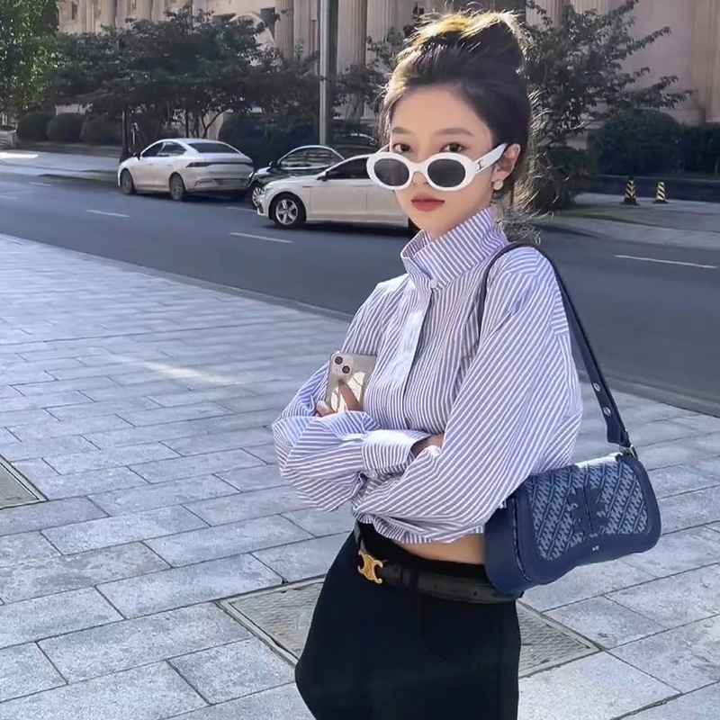 IELGY       Áo Sơ Mi Ngắn Lưng Cao Họa Tiết Kẻ Sọc Thời Trang Cho Nữ