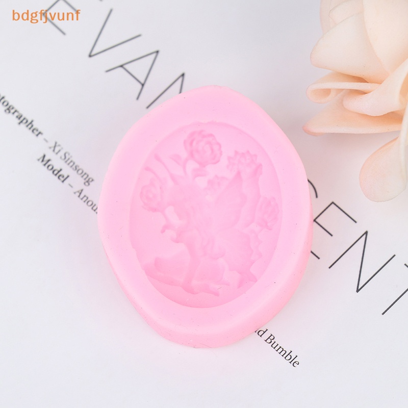 Khuôn Silicon Làm Bánh Kẹo / Xà Phòng Hình Nàng Tiên Xinh Xắn