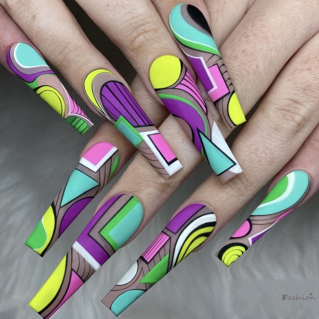 Móng Tay Giả Hình Tam Giác Thoải Mái Quyến Rũ