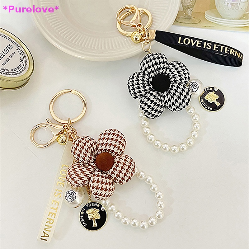 Móc Khóa Hình Bông Hoa Đính Ngọc Trai Thanh Lịch Dành Cho Nữ Mới