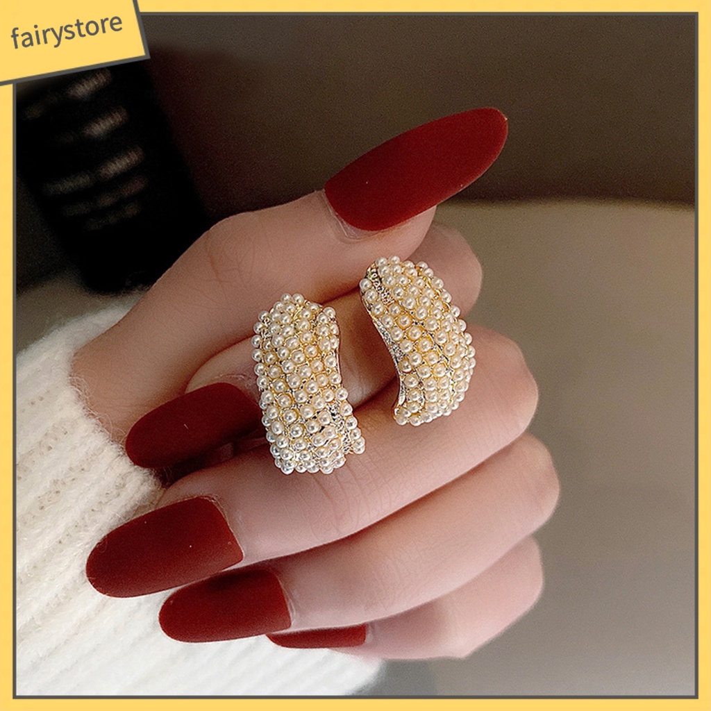 1 Đôi Bông Tai Ngọc Trai Nhân Tạo Hình Chữ C Thời Trang Dành Cho Nữ