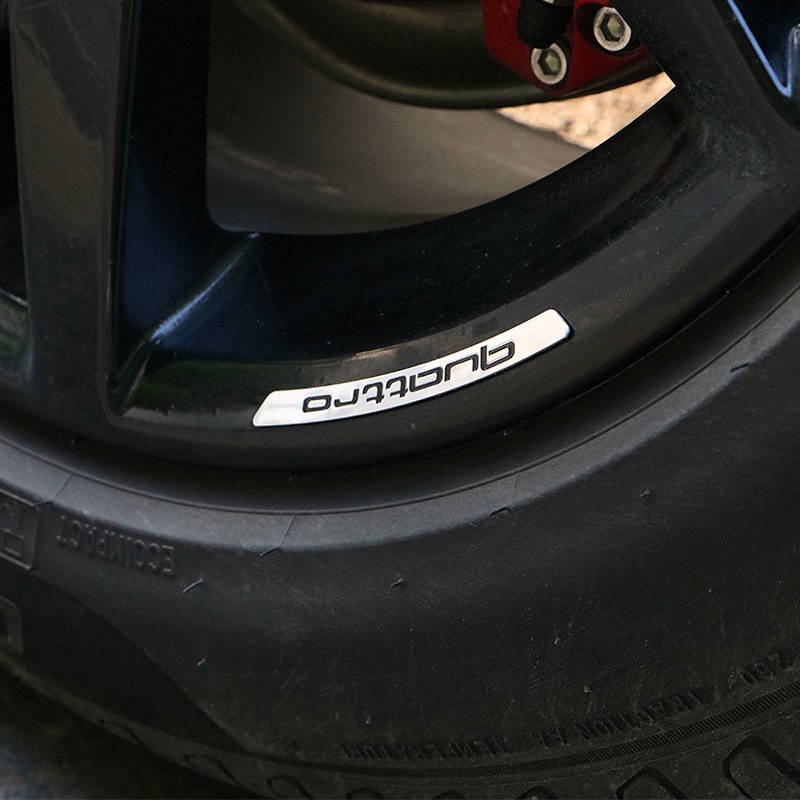 Audi Quattro Logo Wheel Hub Decorative Strip A3/A4l/A6l/Q2l/Q3/Q5/Q7 Modified Quattro Tire Sticker deUr