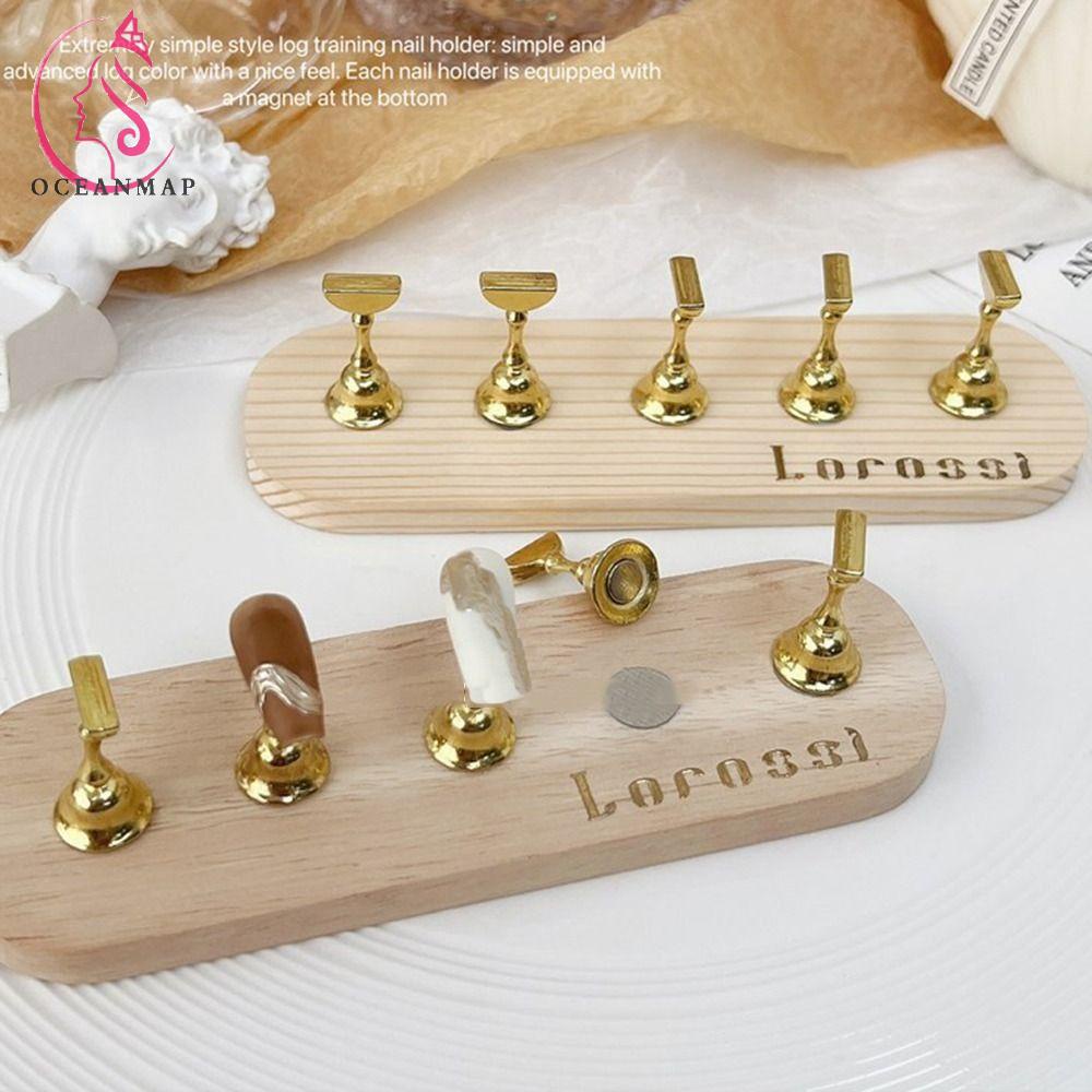 Giá Đỡ Trưng Bày Móng Tay Giả Bằng Gỗ