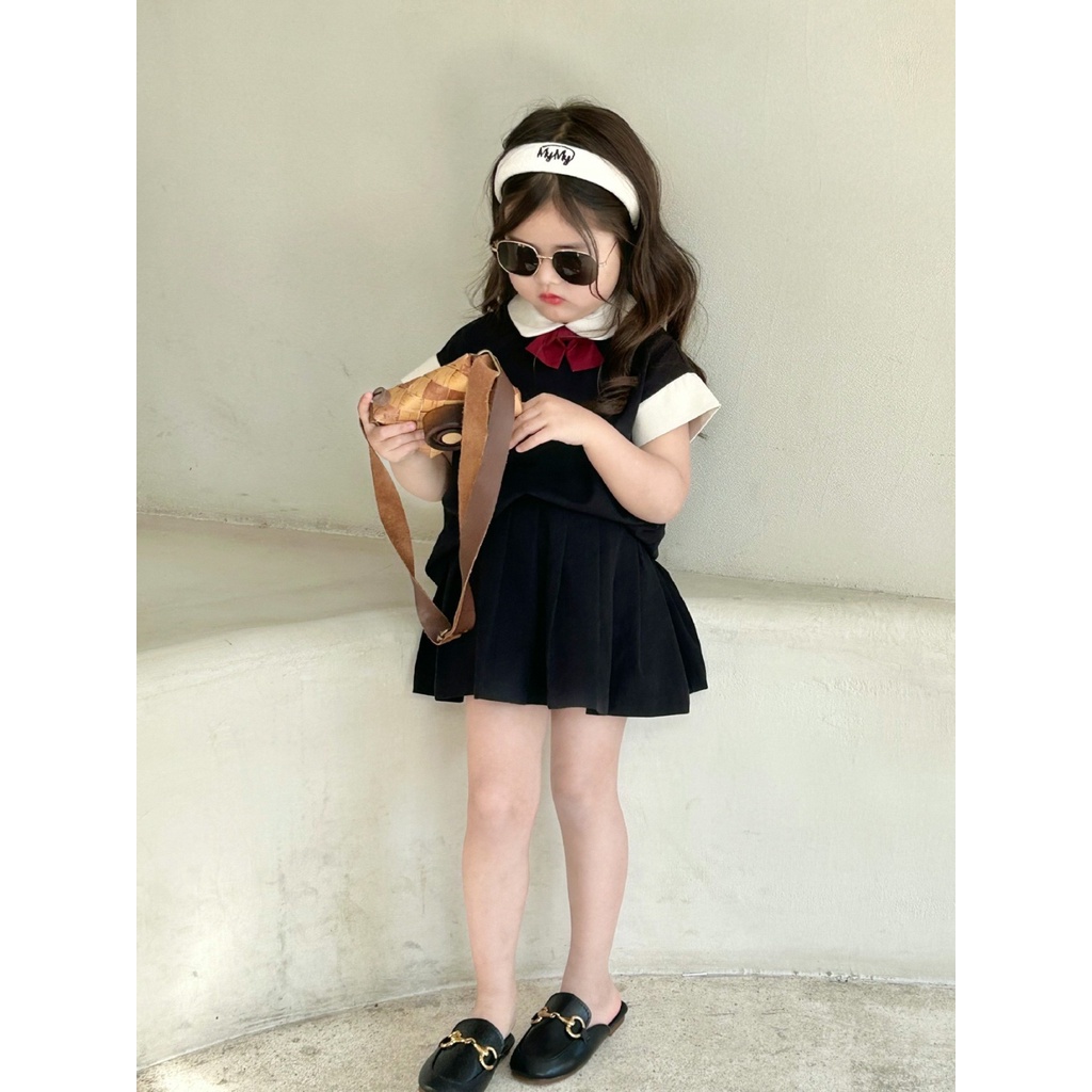 Bộ Áo Thun + Chân Váy Xếp Ly Phong Cách Preppy Thời Trang Mùa Hè 2023 Mới