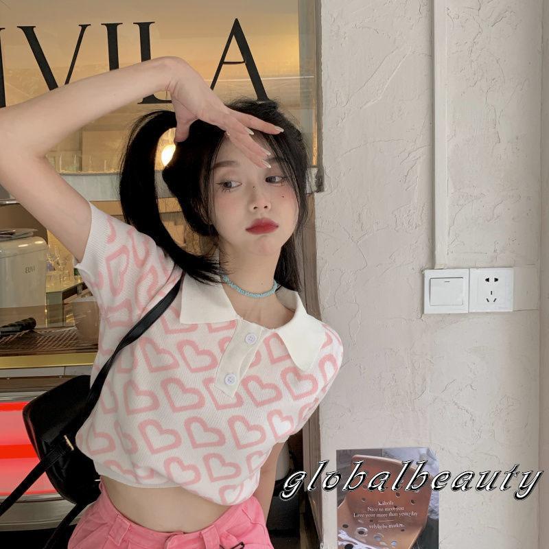 Áo Thun Crop Top Tay Ngắn 1 / 3 Nút Họa Tiết Trái Tim Đơn Giản Dành Cho Nữ