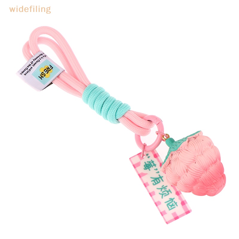 Móc Khóa Xe Hơi Bằng Nhựa Resin Mặt Hình Quả Dâu Dễ Thương Sáng Tạo Thích Hợp Làm Quà Tặng Cho Cặp Đôi