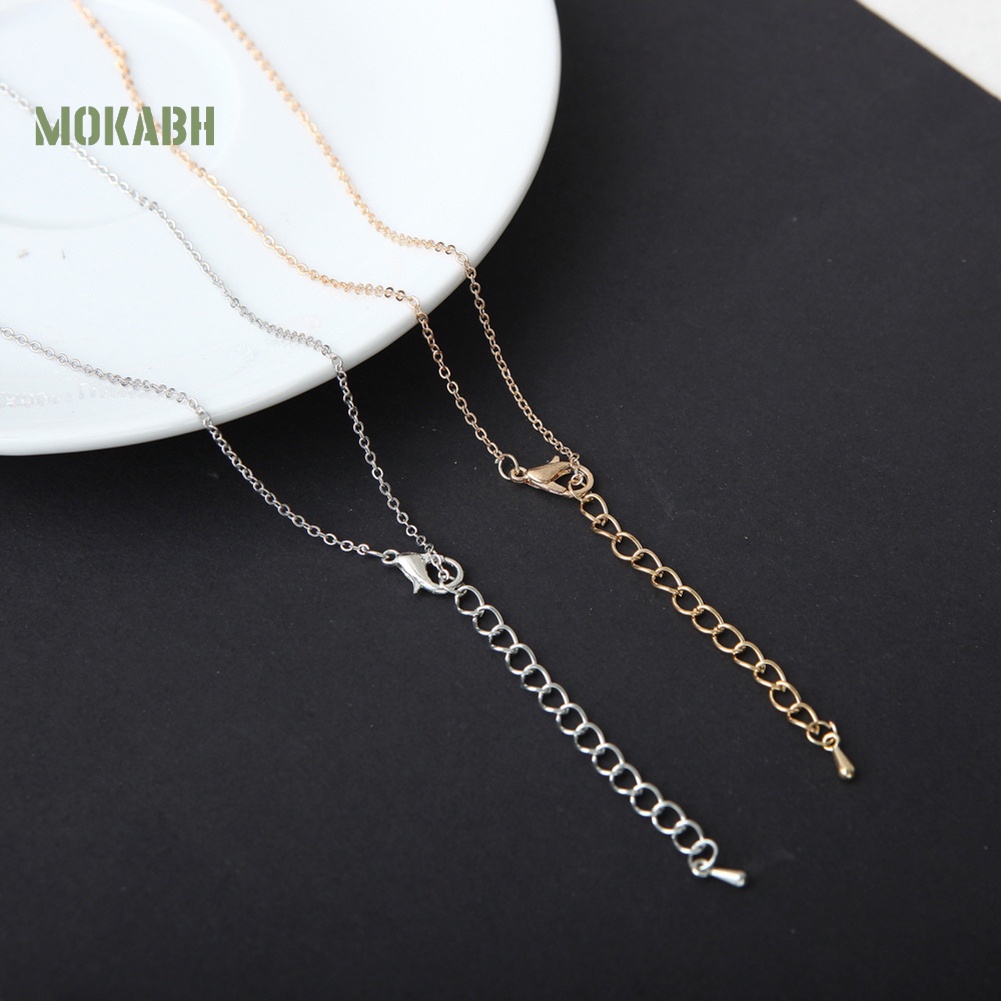 Vòng cổ Với Mặt Dây Hình Ngôi Sao Và Mặt Trăng Kiểu Dáng Đơn Giản Cho Nữ