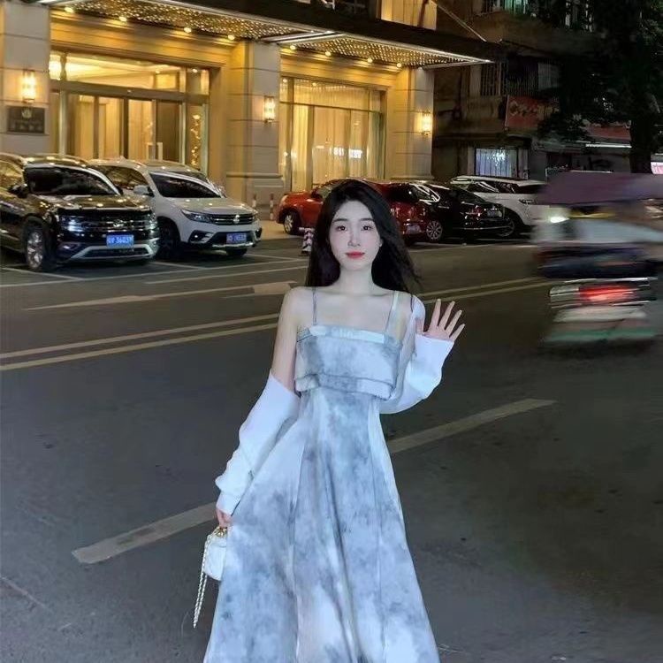 Đầm Hai Dây Cao Cấp Thiết Kế Đơn Giản Thời Trang Dành Cho Nữ