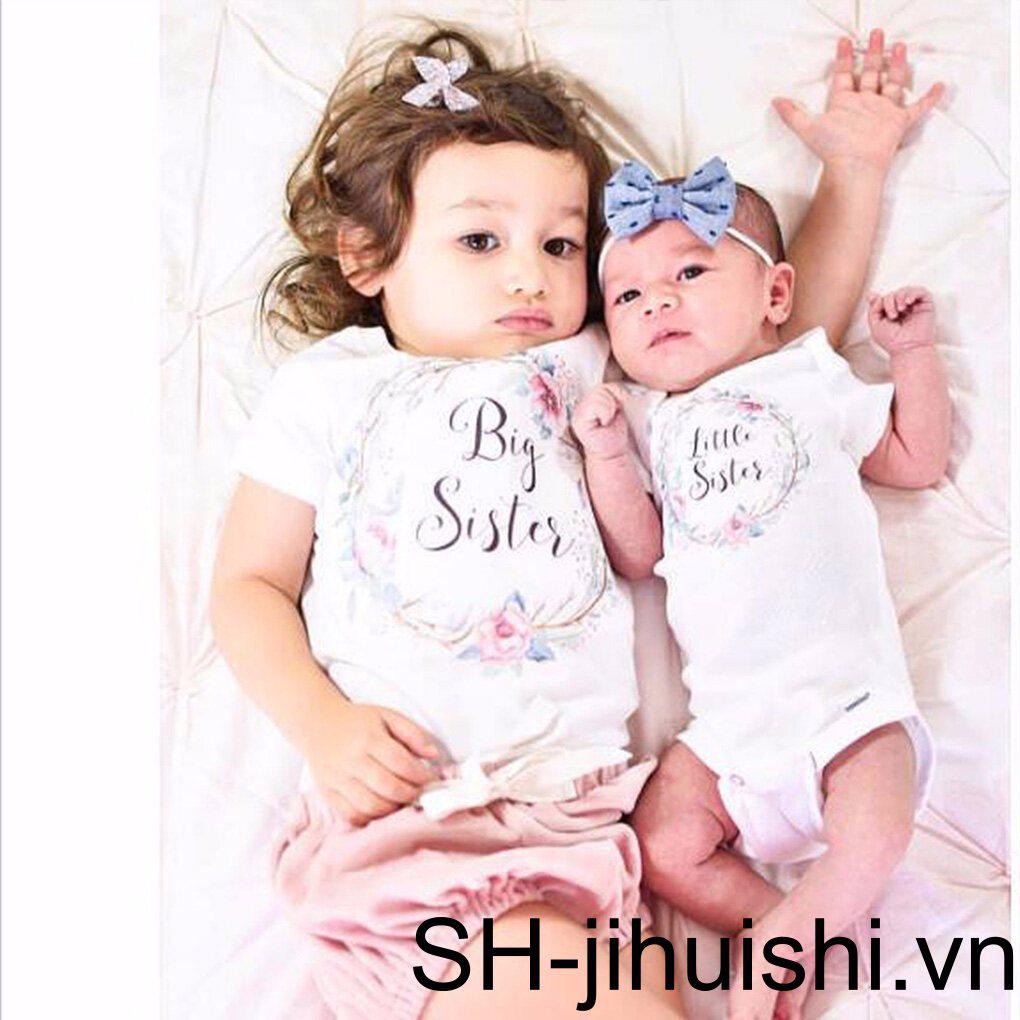 Bộ Áo Liền Quần In Chữ Little Sister Dễ Thương Cho Bé Gái