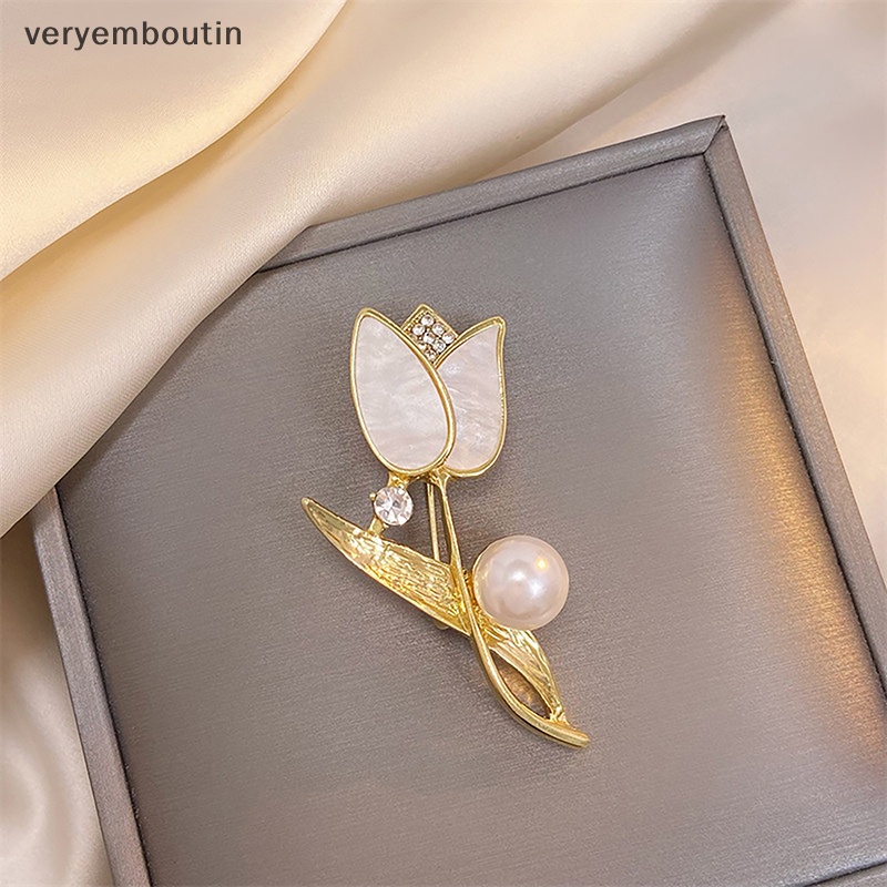 Ghim Cài Áo Hình Hoa Tulip Màu Vàng Kim Thanh Lịch Thời Trang Cho Nữ