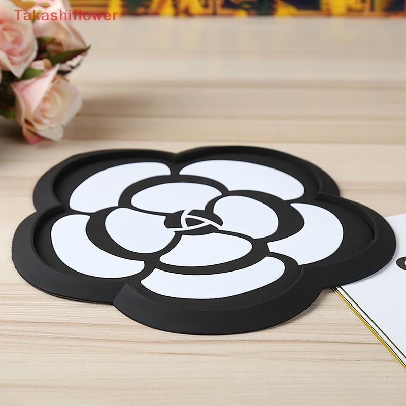 [TakashiflowerV] Thảm Lót Điện Thoại Chịu Nhiệt Cao Chống Trượt Hình Hoa Trà Cho Xe Hơi