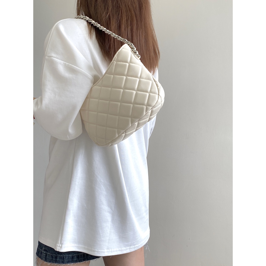 Túi Xách Đeo Vai Phối Dây Xích Đính Đá Phong Cách Thời Trang Mới Cho Nữ