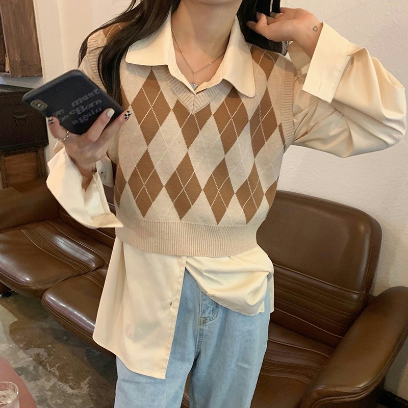 MM432 Áo gile len nữ quả trám croptop