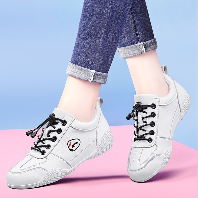 Giày Thể Thao Đế Mềm Mỏng Thoáng Khí Thời Trang 2023 Cho Nữ