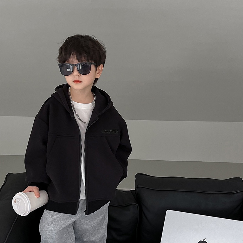 Trẻ em nhật bản và hàn quốc có mũ trùm đầu áo khoác cotton thêu chữ màu rắn