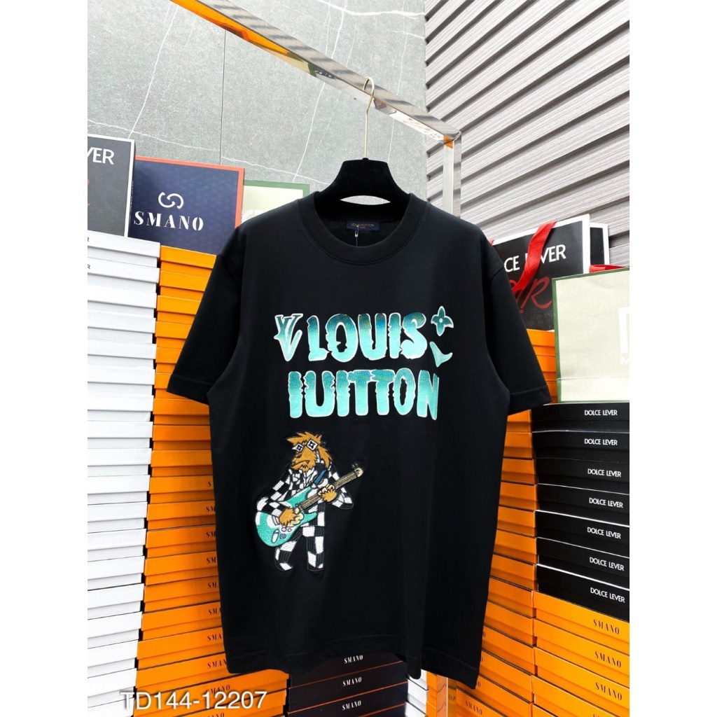 Áo Thun Nam LV Thêu Hình Chú Ngựa Siêu Đỉnh - Áo Phông LV Nam In Logo Chữ Loang Neww SS23