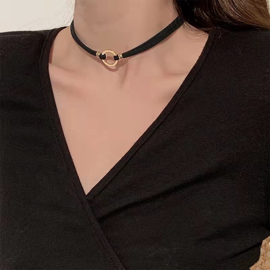 Vòng Cổ Choker Chất Liệu Nhung Phong Cách Gothic Cho Nữ